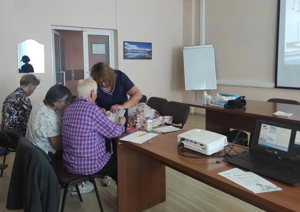Школа ухода «Доверие»: забота о близких в Бурятском онкодиспансере